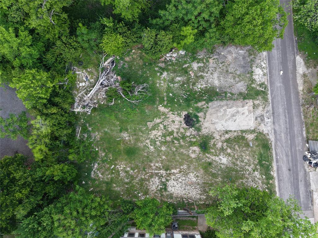 1617 Flanders Street