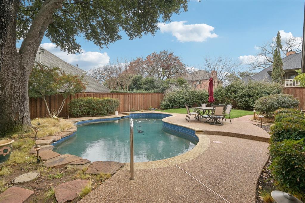 Woodland Hills - Residential