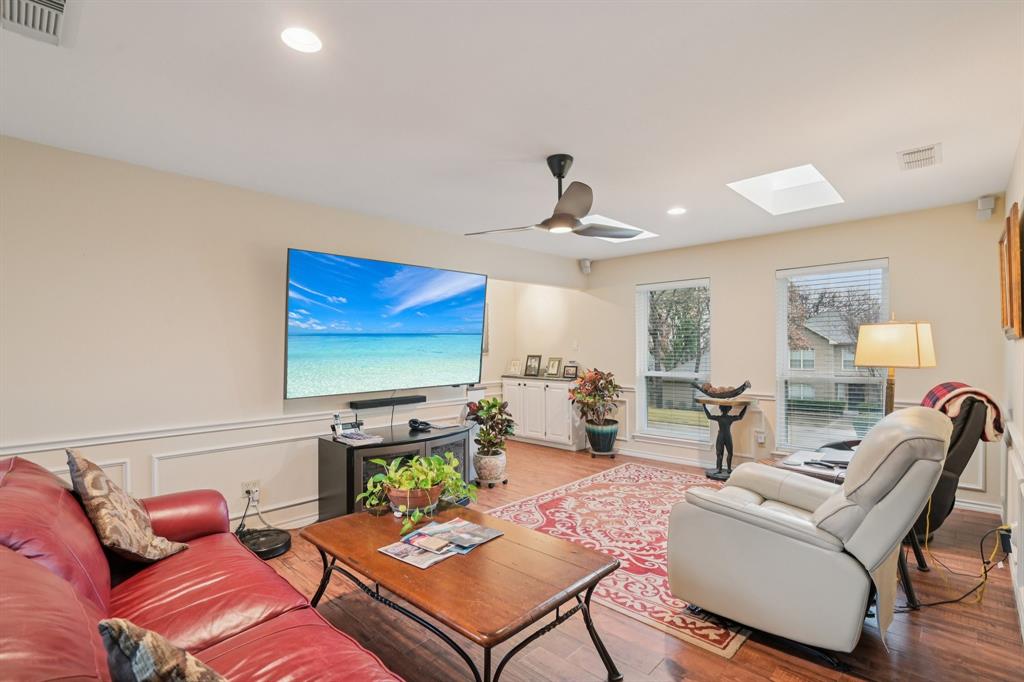 Woodland Hills - Residential