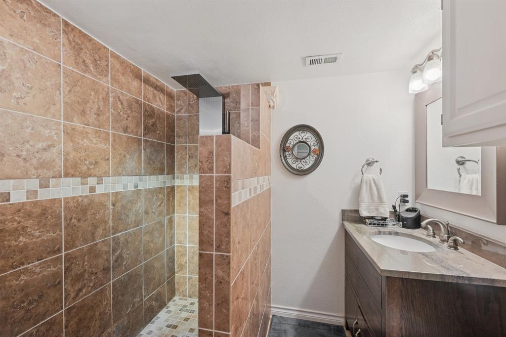 Woodland Hills - Residential