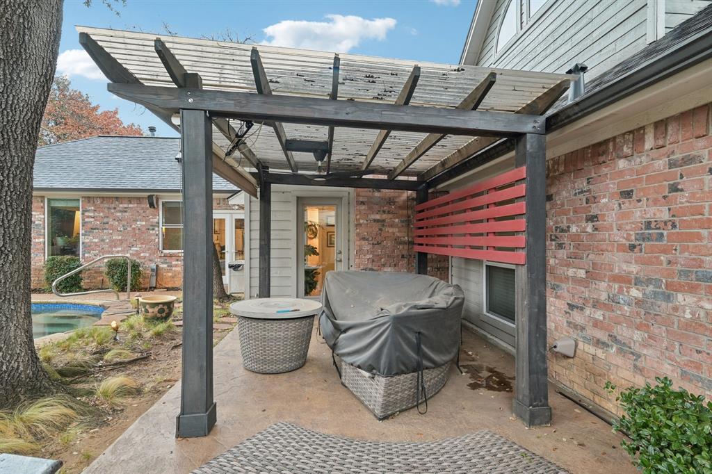 Woodland Hills - Residential