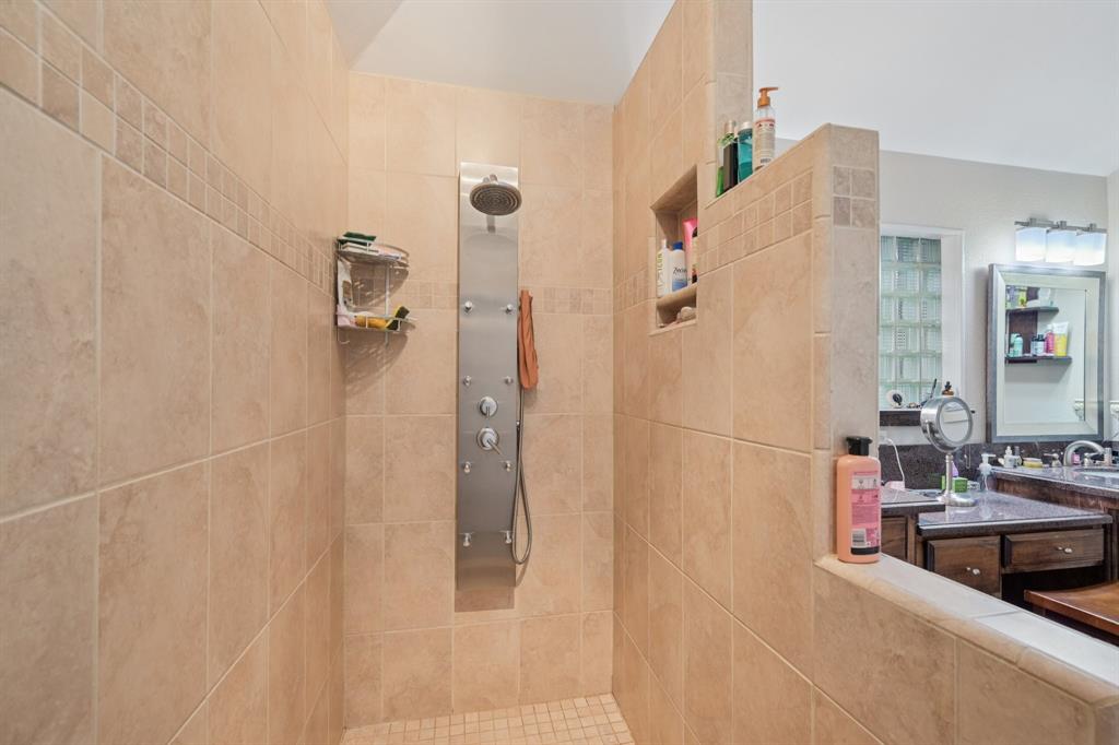 Woodland Hills - Residential