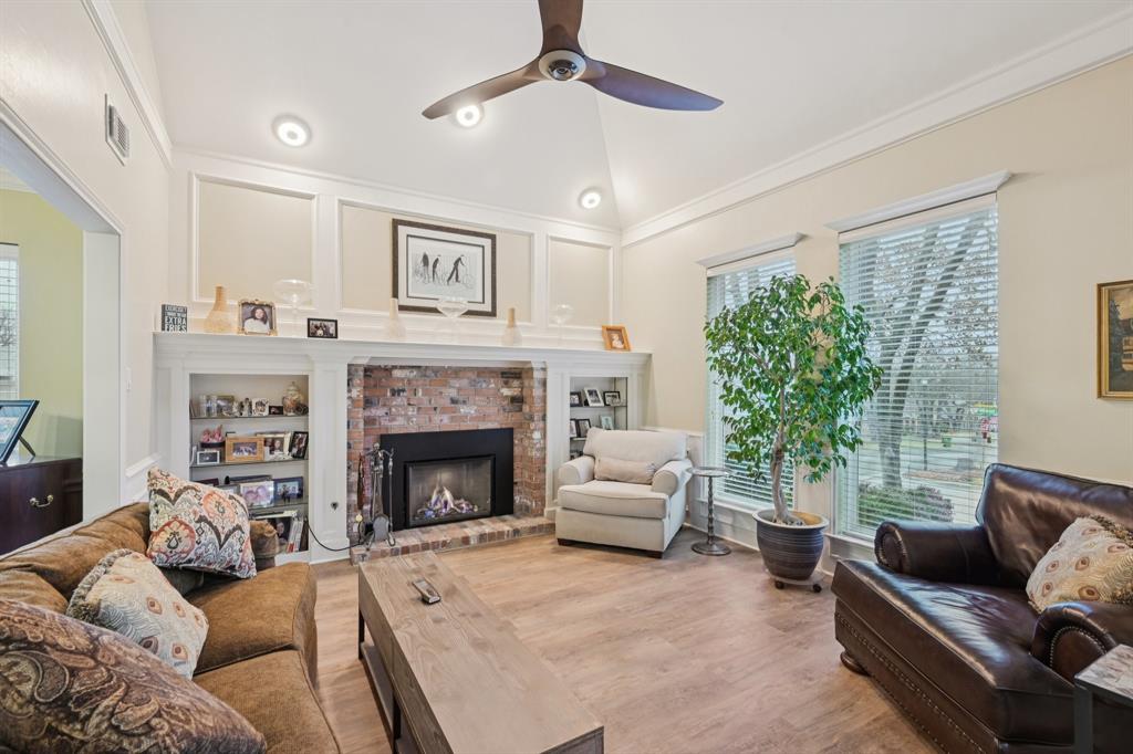 Woodland Hills - Residential