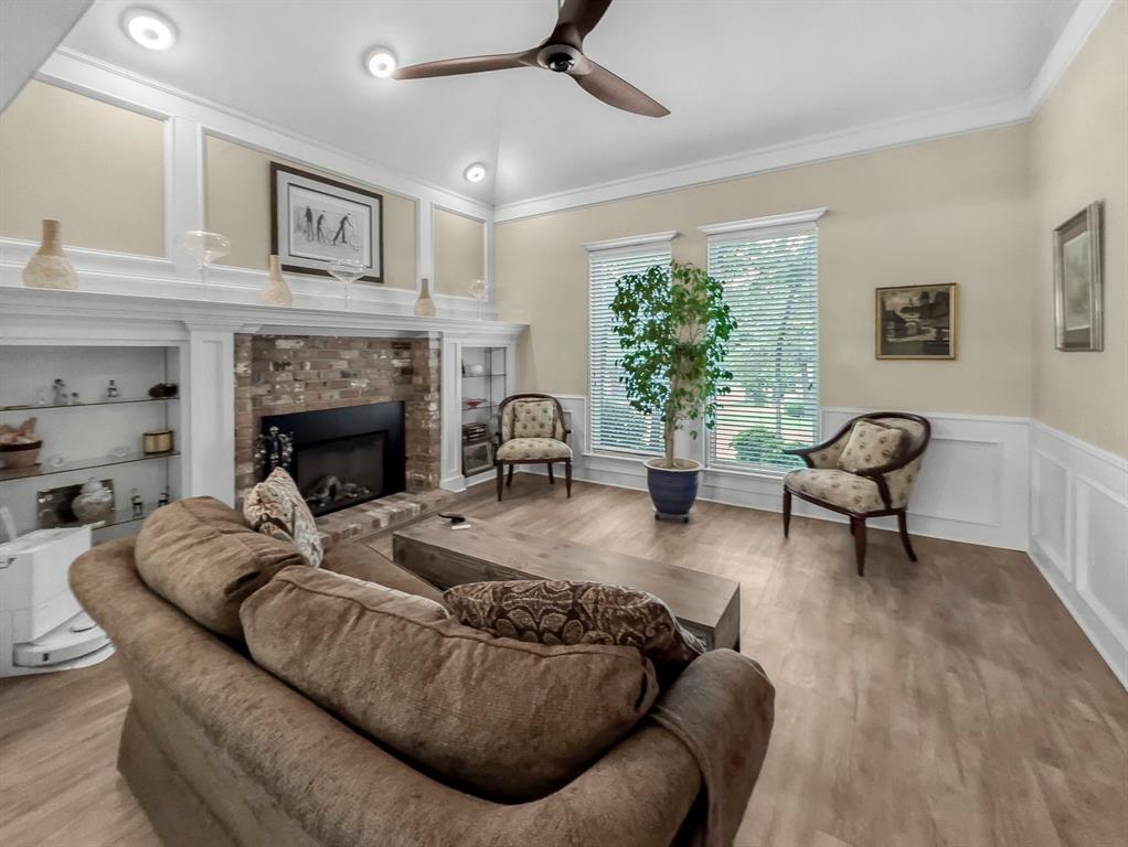 Woodland Hills - Residential