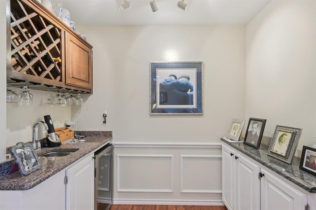 Woodland Hills - Residential