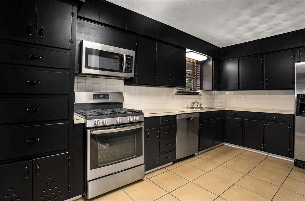 Hollandale Add - Residential