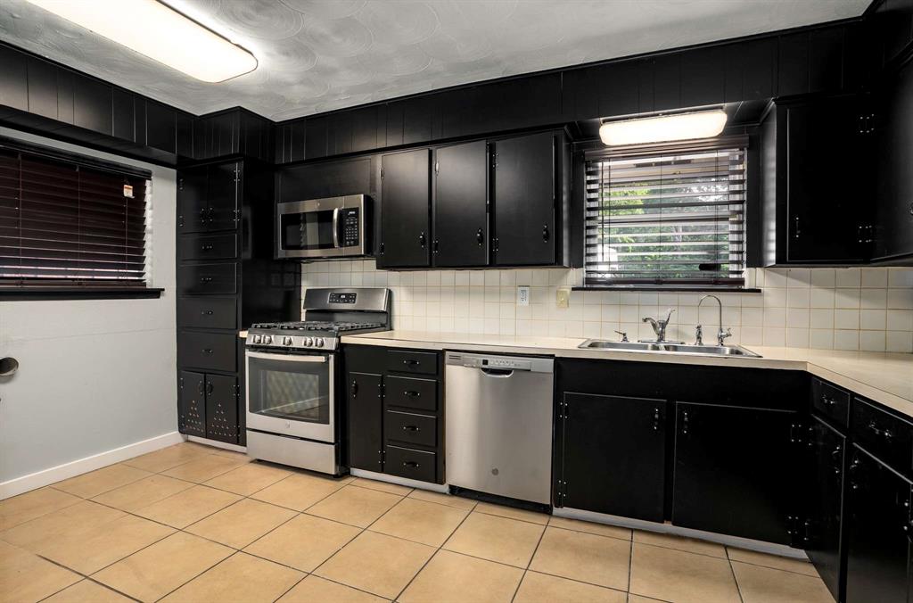 Hollandale Add - Residential