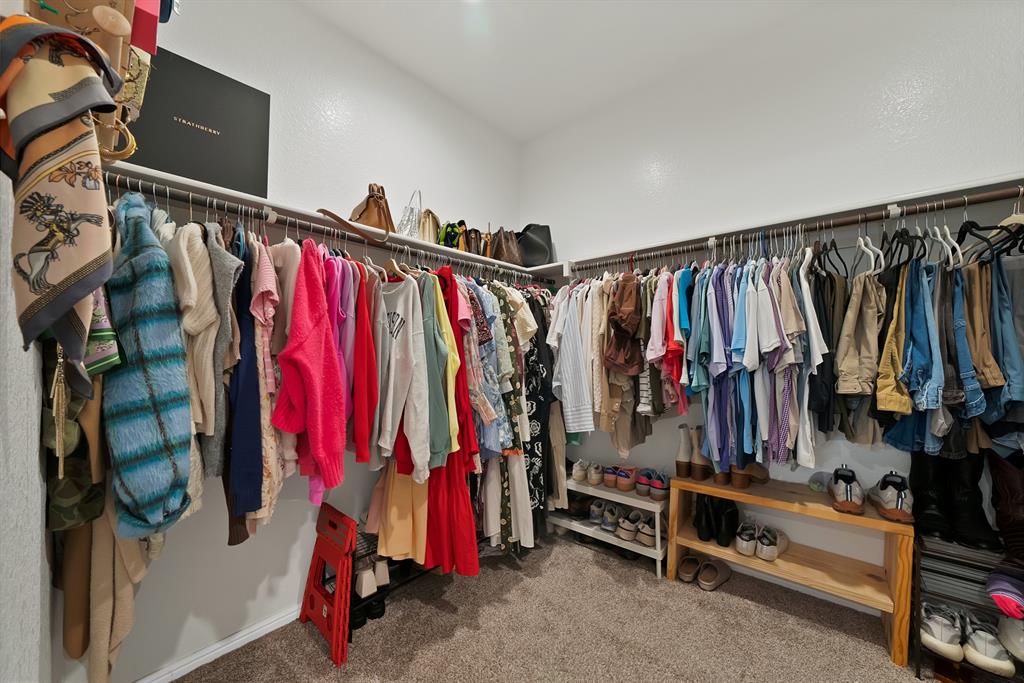 Chapel Crk - Residential