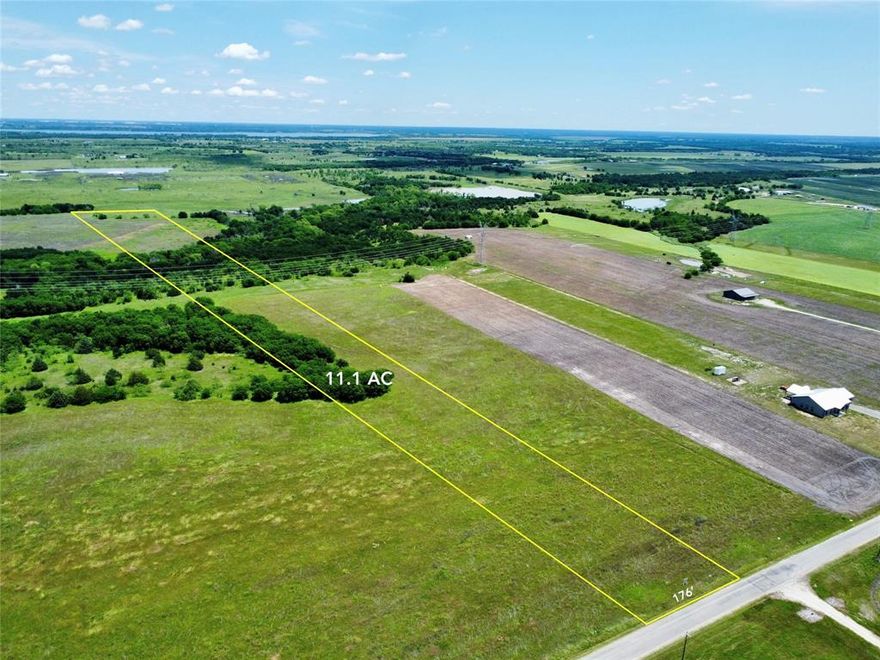 SELLER FINANCING AVAILABLE - SE FINANCEA DE DUEÑO A DUEÑO. 11.133 acres of peaceful pasture land on Farmer Rd you can build your dream home and maintain an AG Exemption. Deed Restricted to no mobile homes, but bardominiums ARE allowed. If you need a premium site for a new home or simply enjoy a place in the country to raise cattle then you'll find it here. Country living at its finest! Property includes a water meter and electric is available. Currently AgExempt. T-Posts are installed parallel 6ft to 10ft From road frontage to mark tract corners.