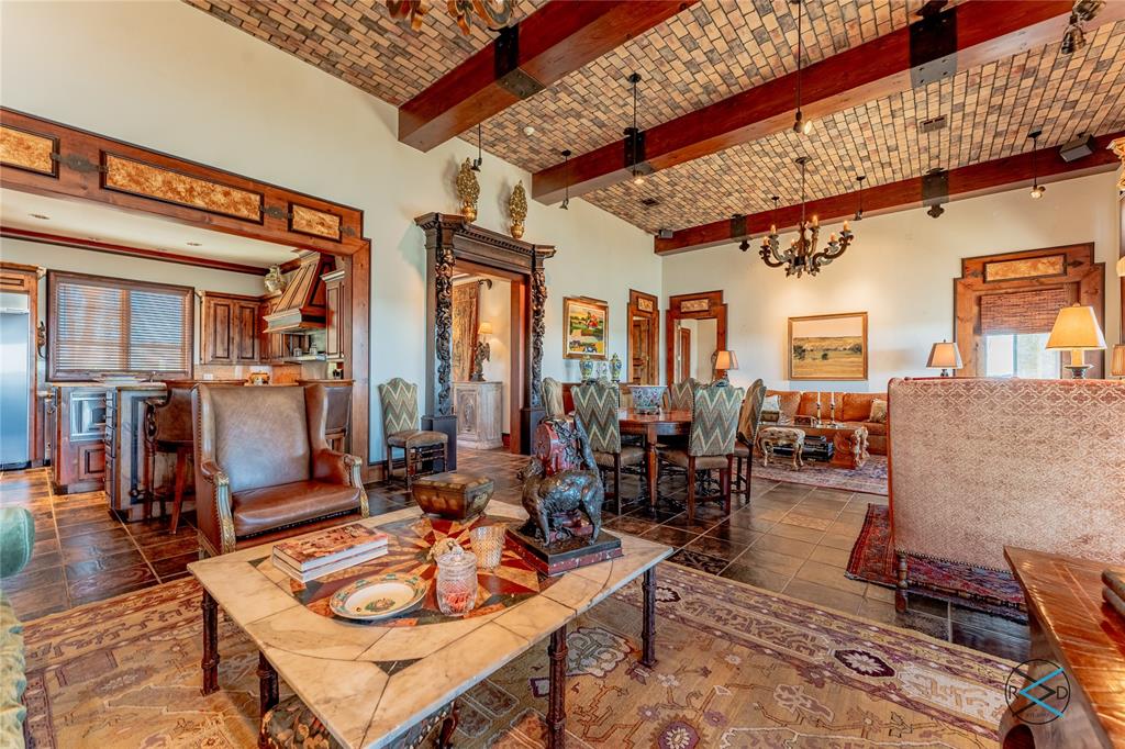 Pinnacle Club Ph Id - Residential