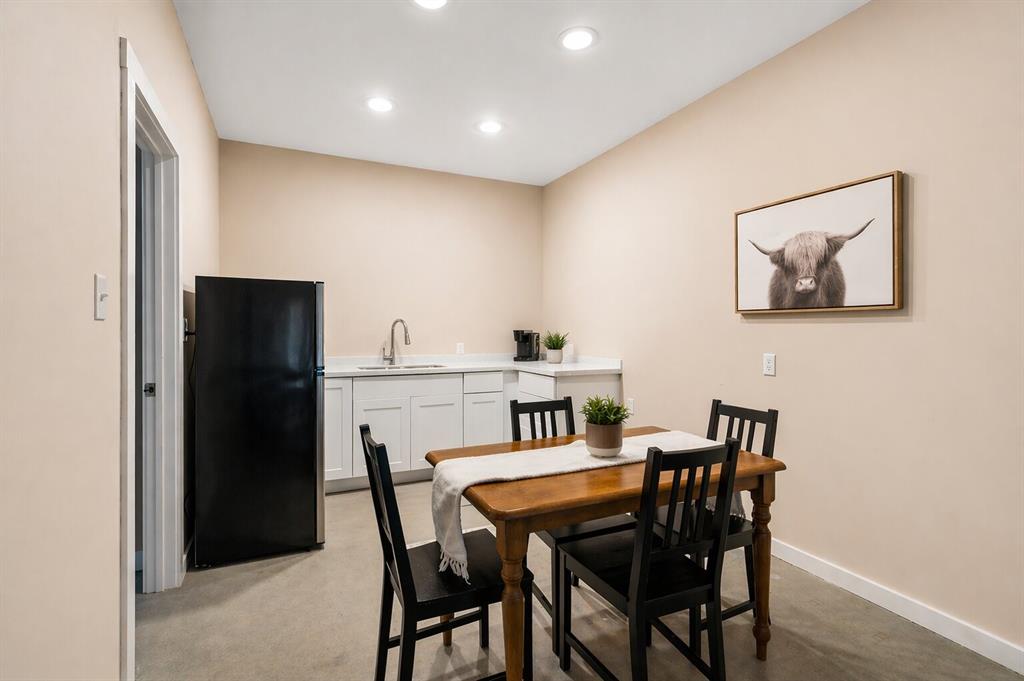 South Gate #2 - Residential