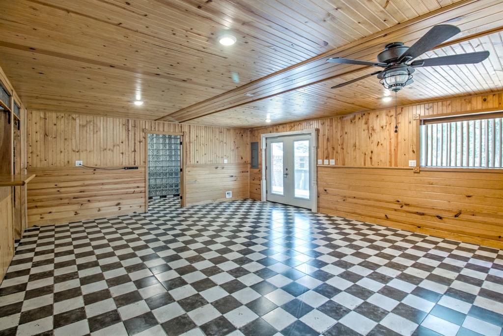 Clark Tb - Residential