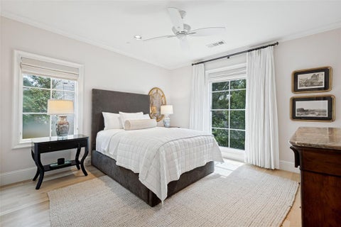 Tiny photo for 4624 S Versailles Avenue, Highland Park, TX 75209 (MLS # 21399110)