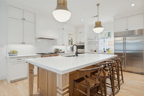 Tiny photo for 4624 S Versailles Avenue, Highland Park, TX 75209 (MLS # 21399110)