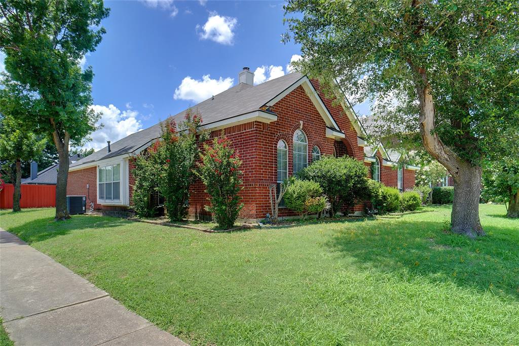 2032 Grand Cayman Way