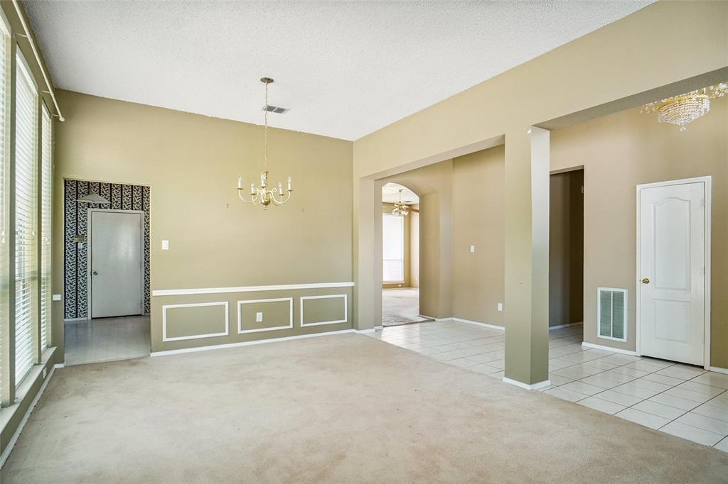 2032 Grand Cayman Way