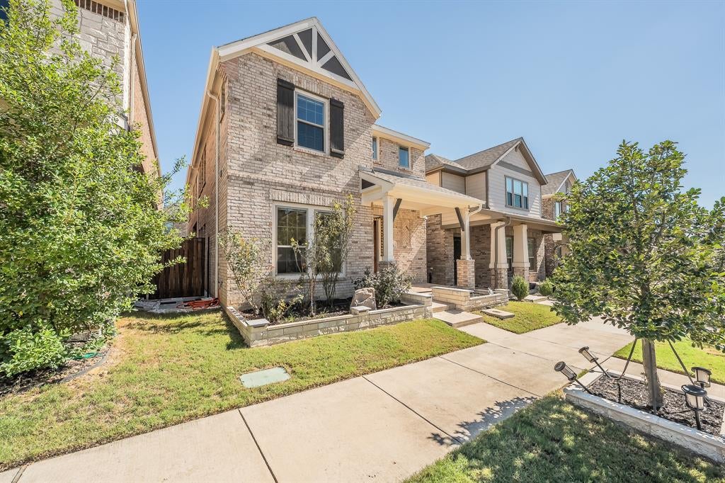 256 Harbor Hills Drive