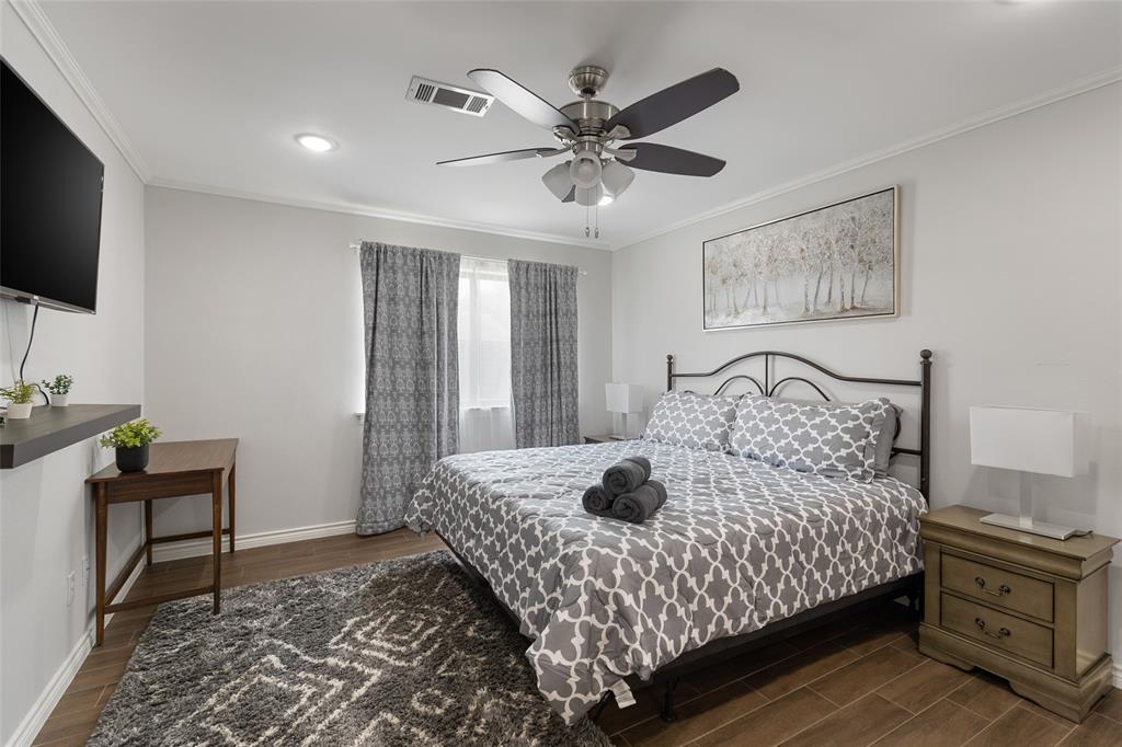 Harbor Lakes West Add 07 Instl - Residential Lease