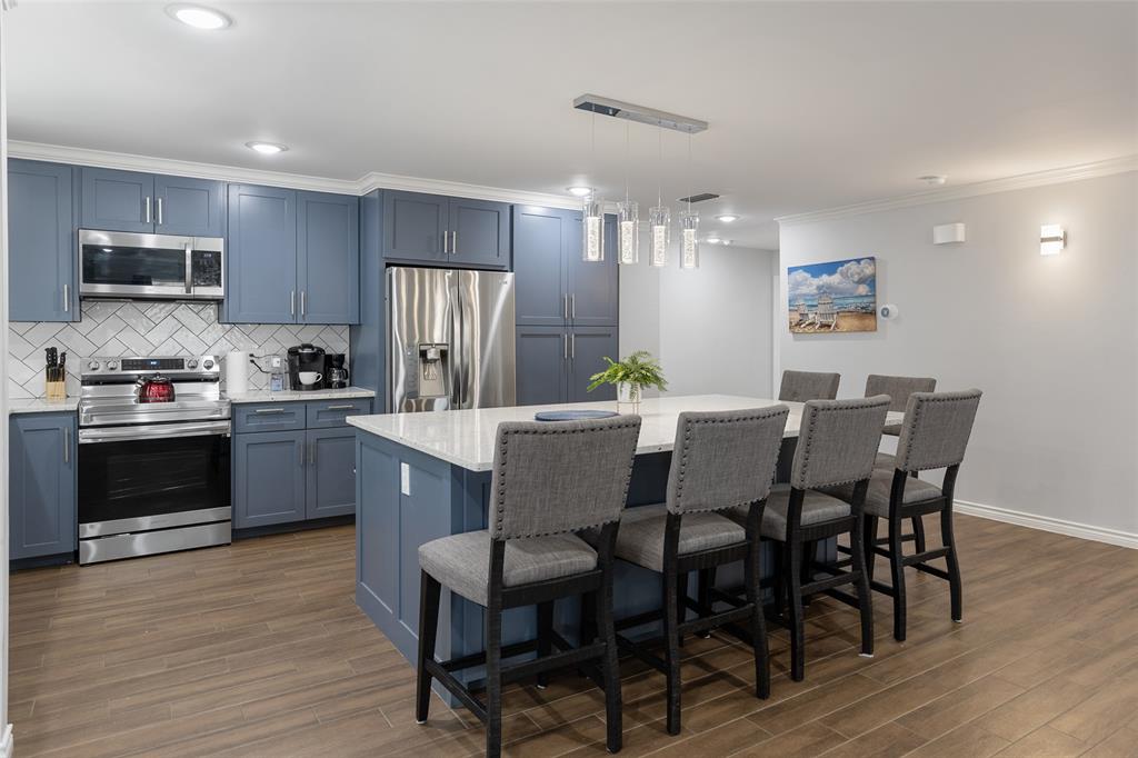 Harbor Lakes West Add 07 Instl - Residential Lease