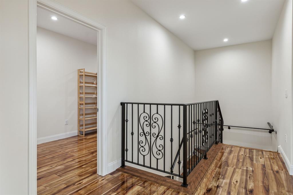 Bbb & Crr - Residential