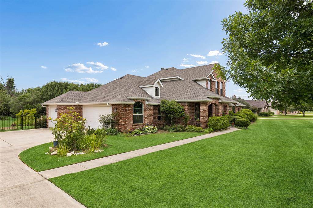 2807 Wildwood Lane