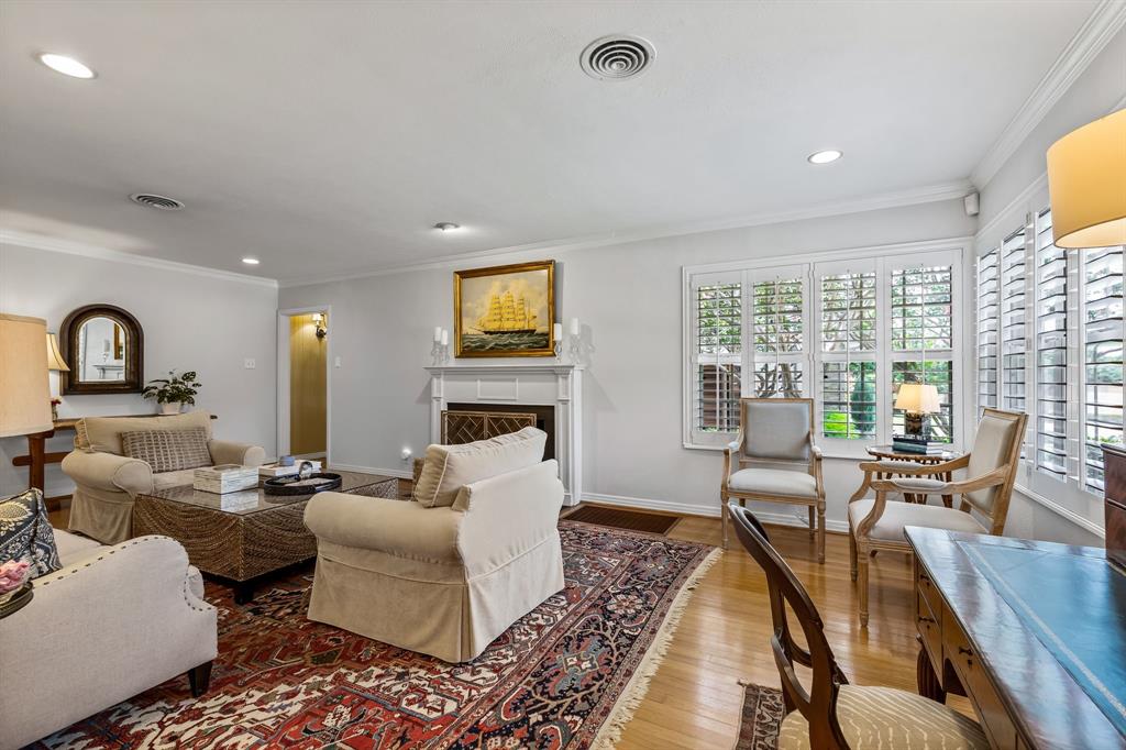 Eighth Sec-University Heights - Residential