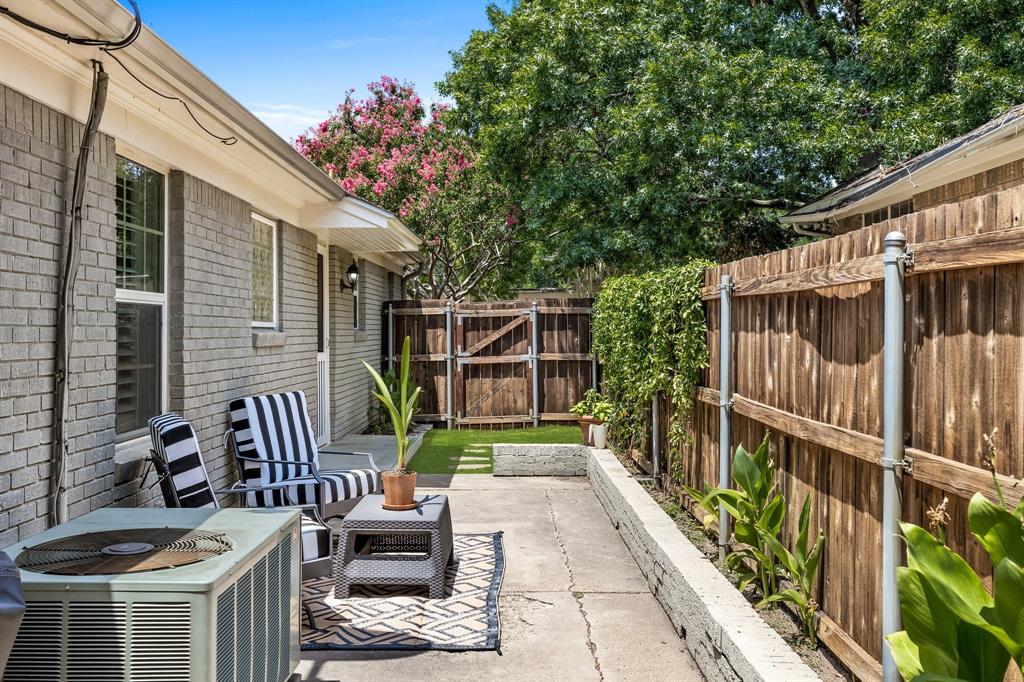 Eighth Sec-University Heights - Residential