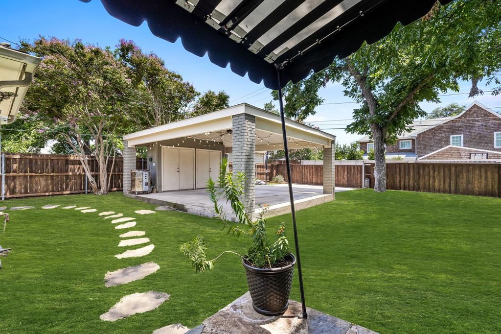 Eighth Sec-University Heights - Residential