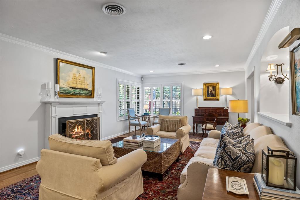 Eighth Sec-University Heights - Residential