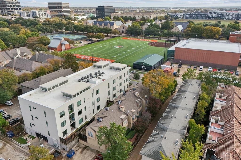 Cole Ave Condo 3919 - Residential