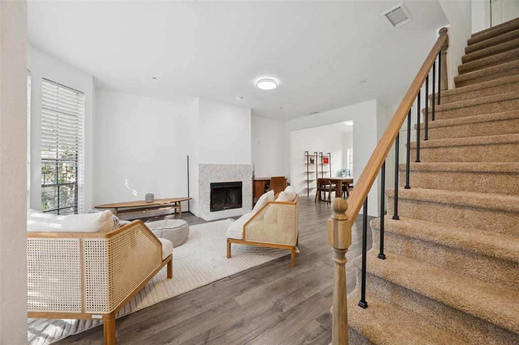 3919 Cole Avenue 101