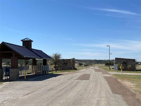 A home in Strawn