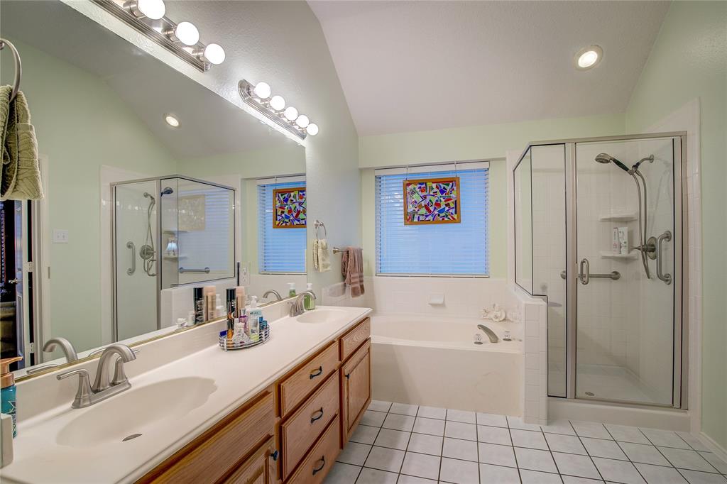 Heritage On The Lake Ph 3 - Residential