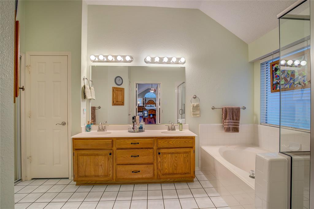 Heritage On The Lake Ph 3 - Residential