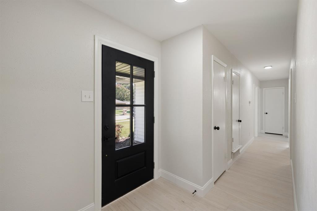 1700 Jasmine Lane