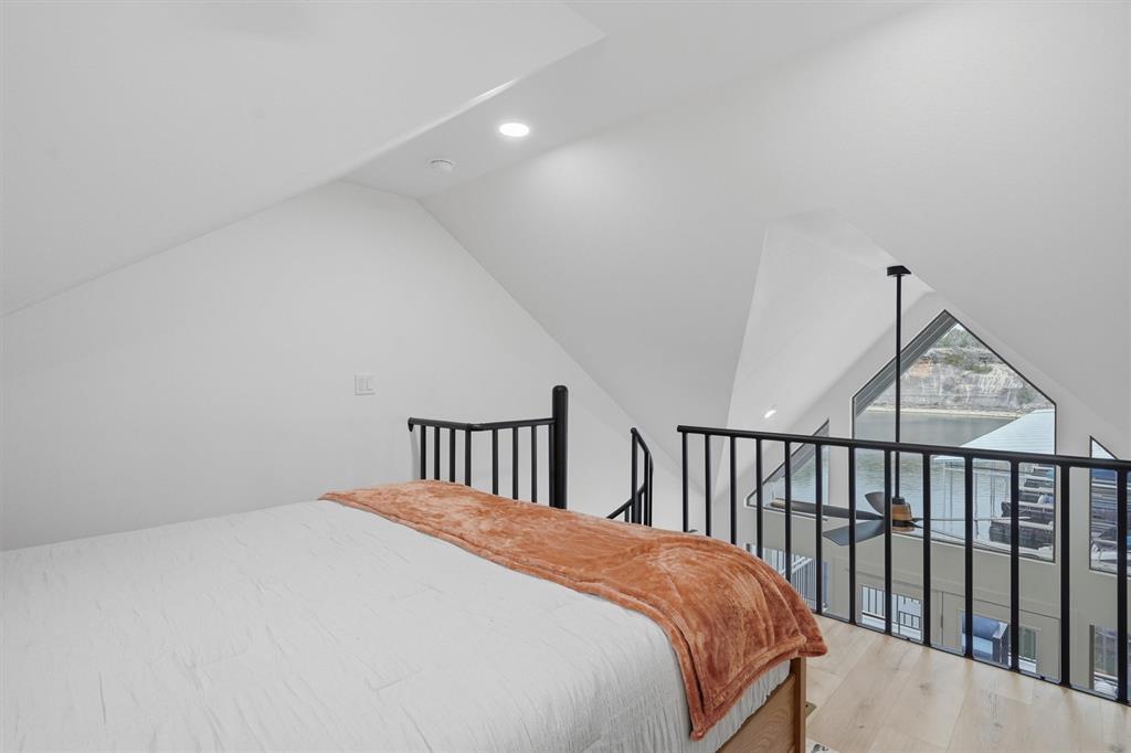 Sportsmans World 14 - Residential