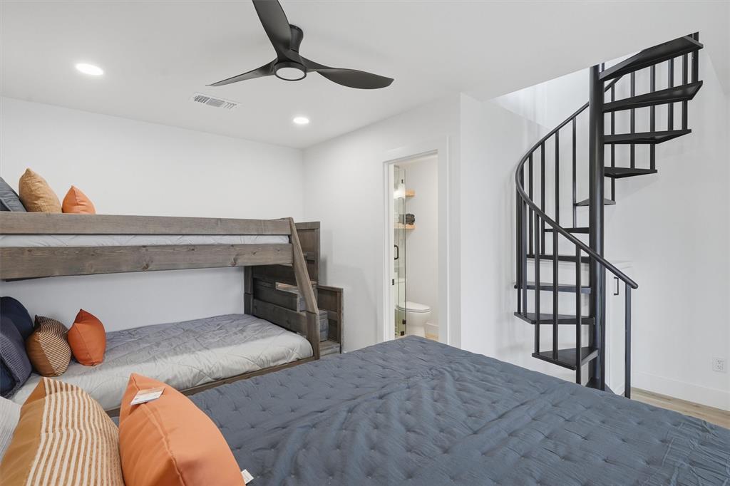 Sportsmans World 14 - Residential