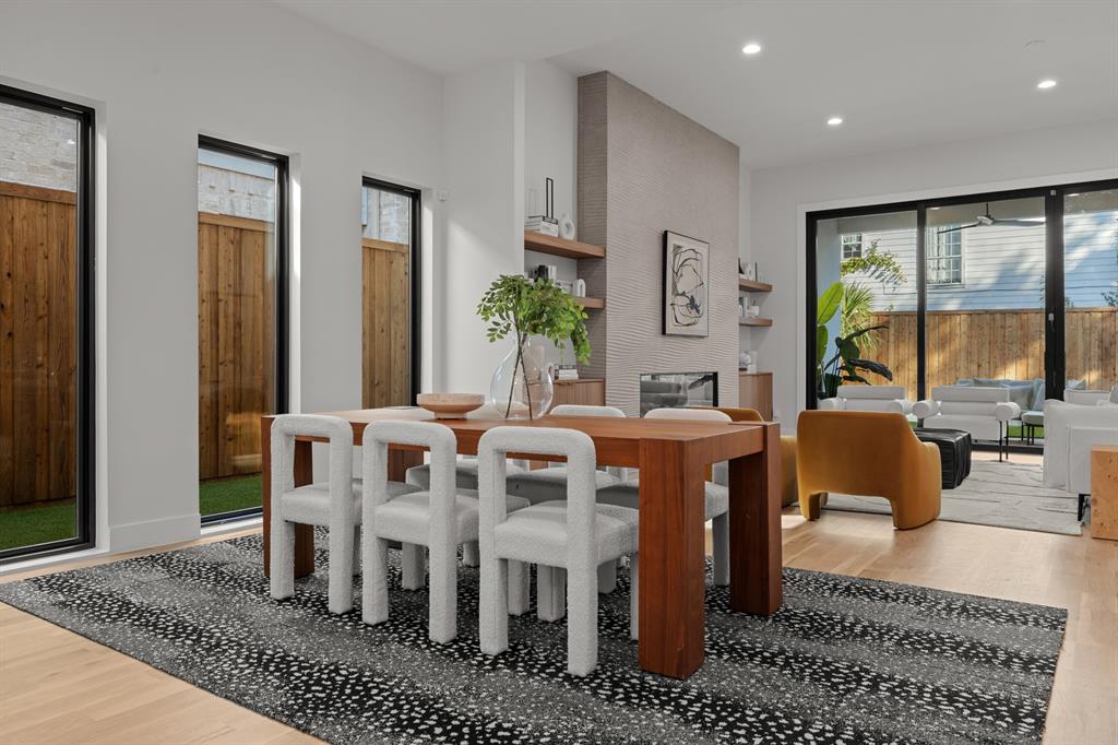 WILSHIRE HEIGHTS - Residential