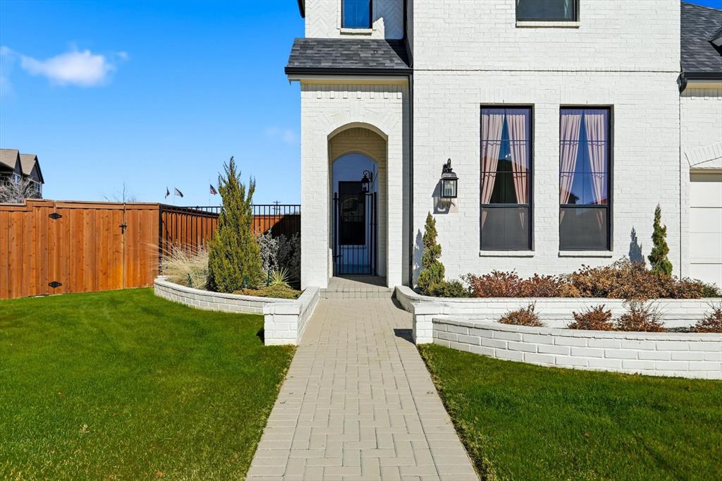 16194 Inca Dove Court