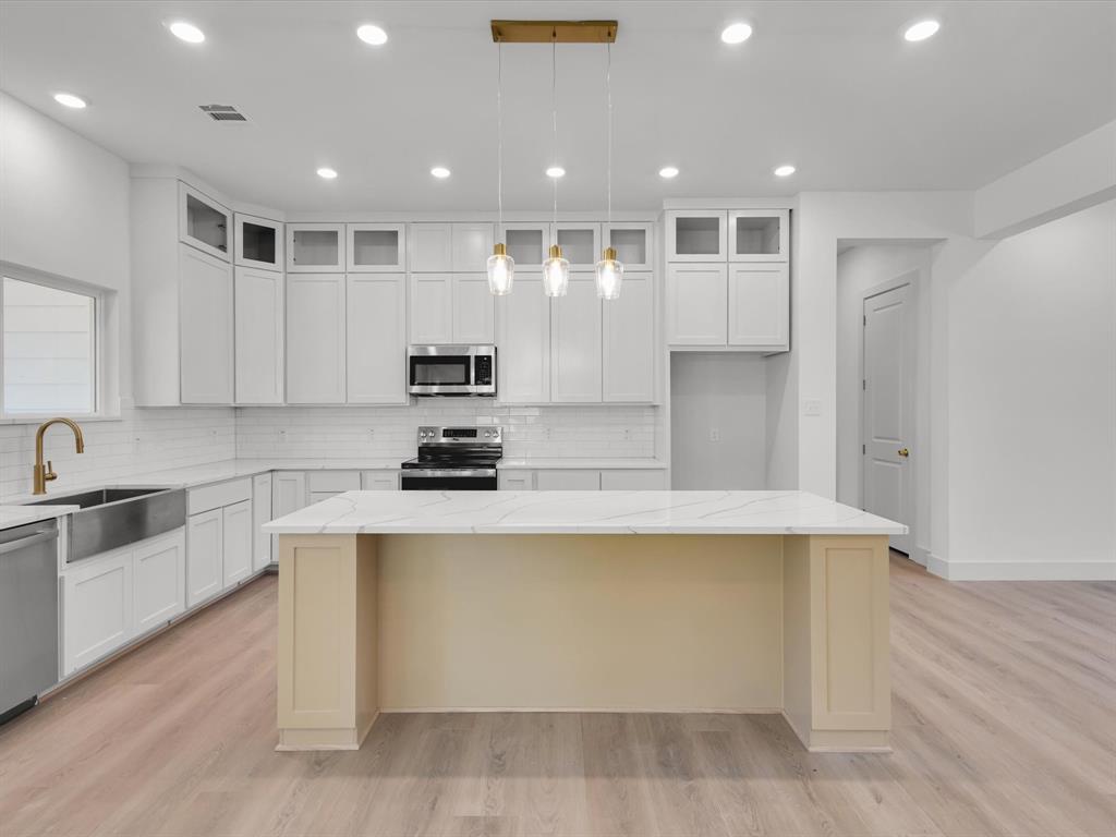 Silver Lakes Ranch - Residential