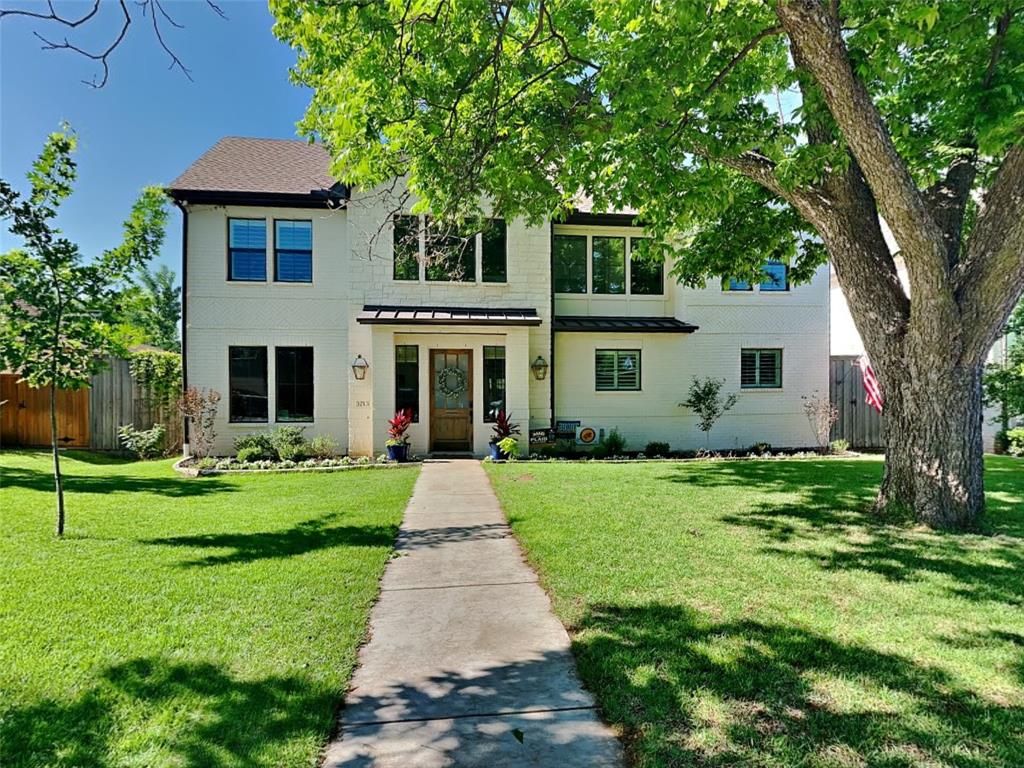 Photo for 3213 Northwest Parkway, University Park, TX 75225 (MLS # 20937404)