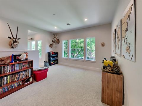 Tiny photo for 3213 Northwest Parkway, University Park, TX 75225 (MLS # 20937404)
