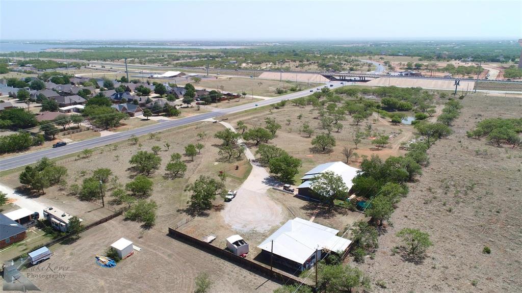 n a - Commercial Sale