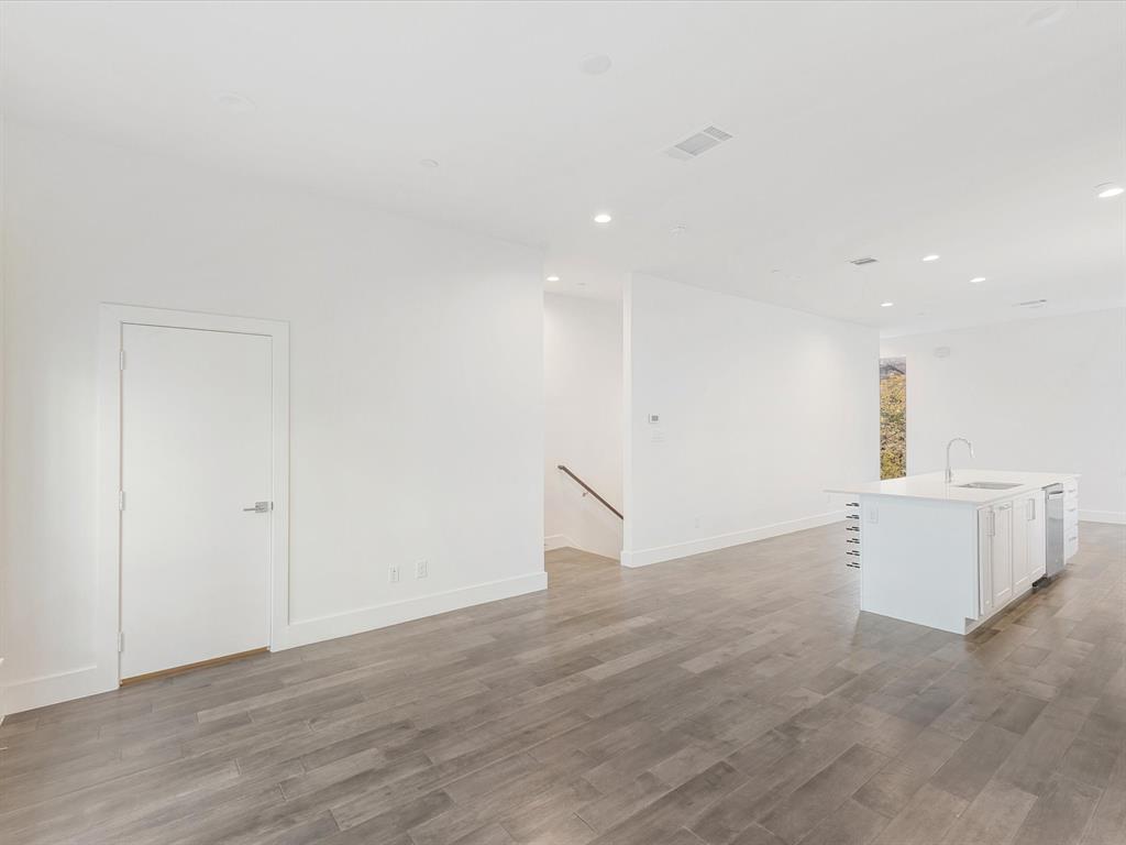 Skyline Ters - Residential