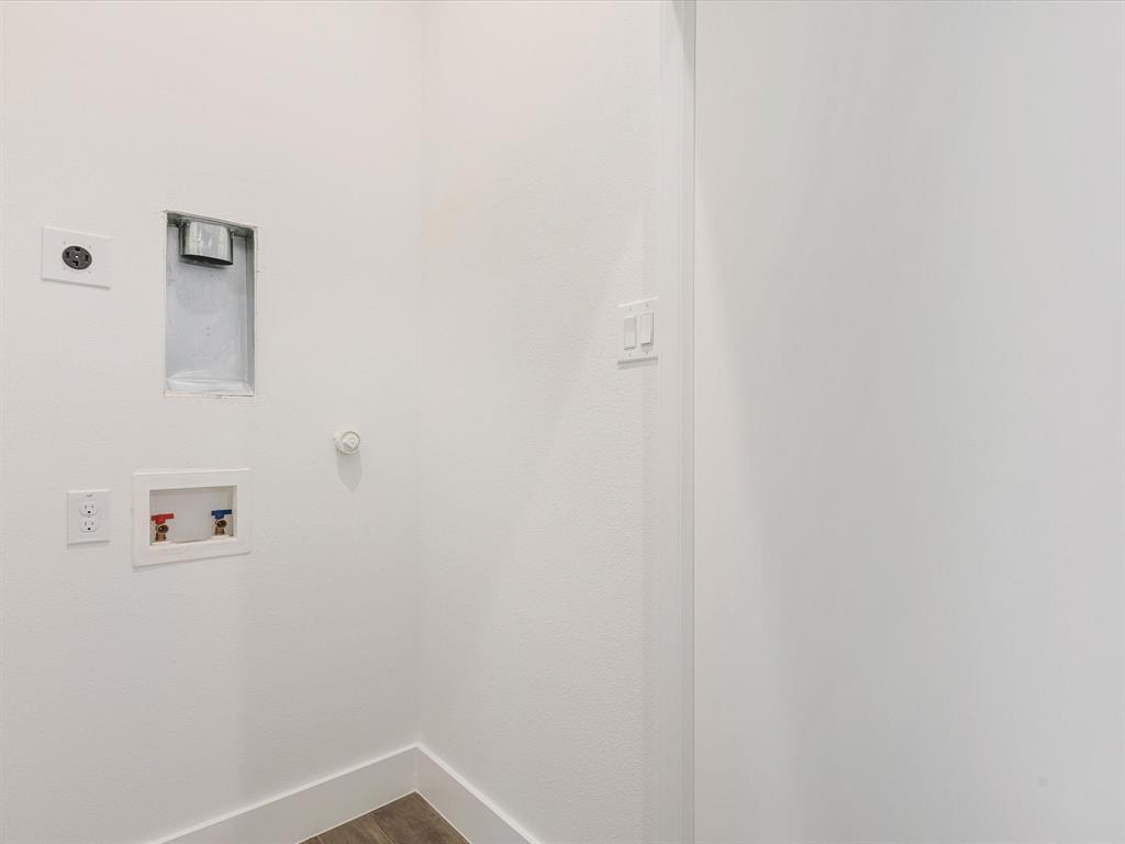 Skyline Ters - Residential