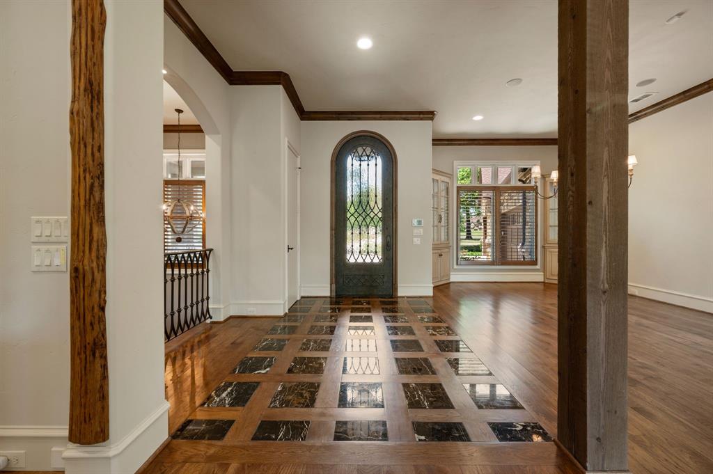 5581 Nancy Circle
