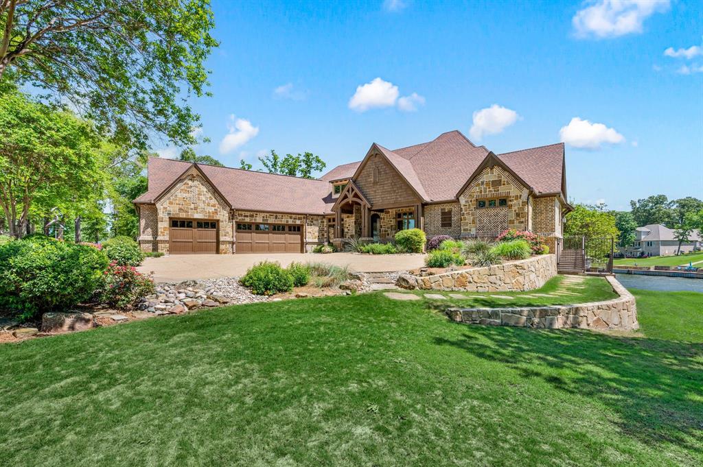 5581 Nancy Circle