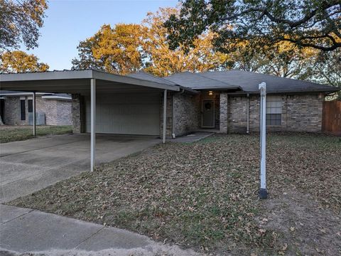 A home in Balch Springs