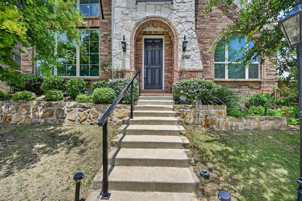 8700 Fairway Lane