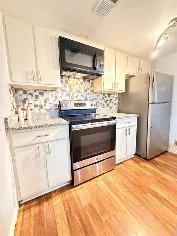 Park Lane Twnhms Ph 02 - Residential Lease